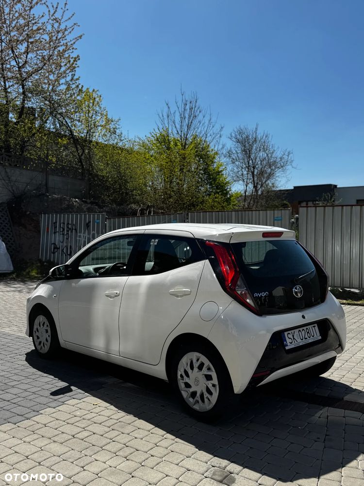 Toyota Aygo 1.0 VVT-i Black Edition - 4