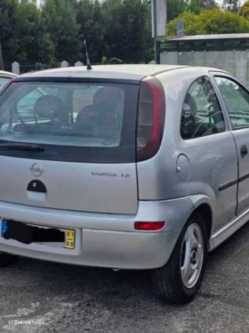 Opel Corsa 1.2 16V Sport - 3