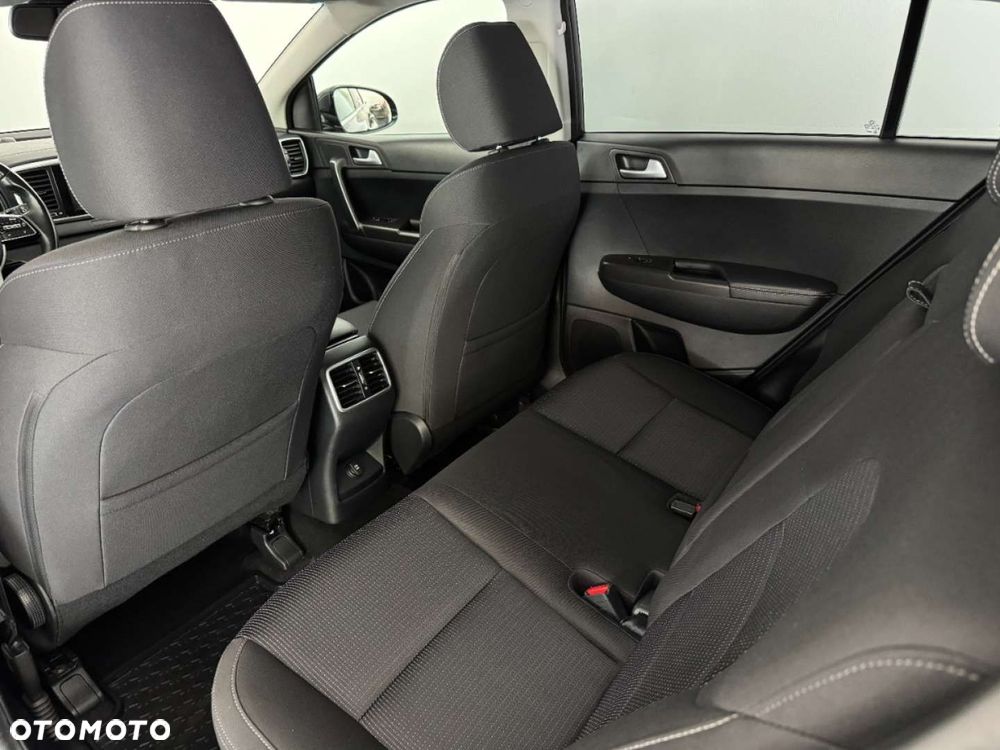 Kia Sportage 1.6 GDI L 2WD - 23