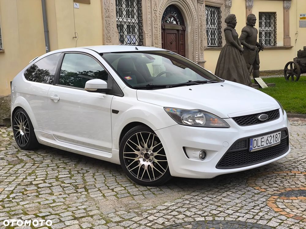 Ford Focus 2.5 ST - 8