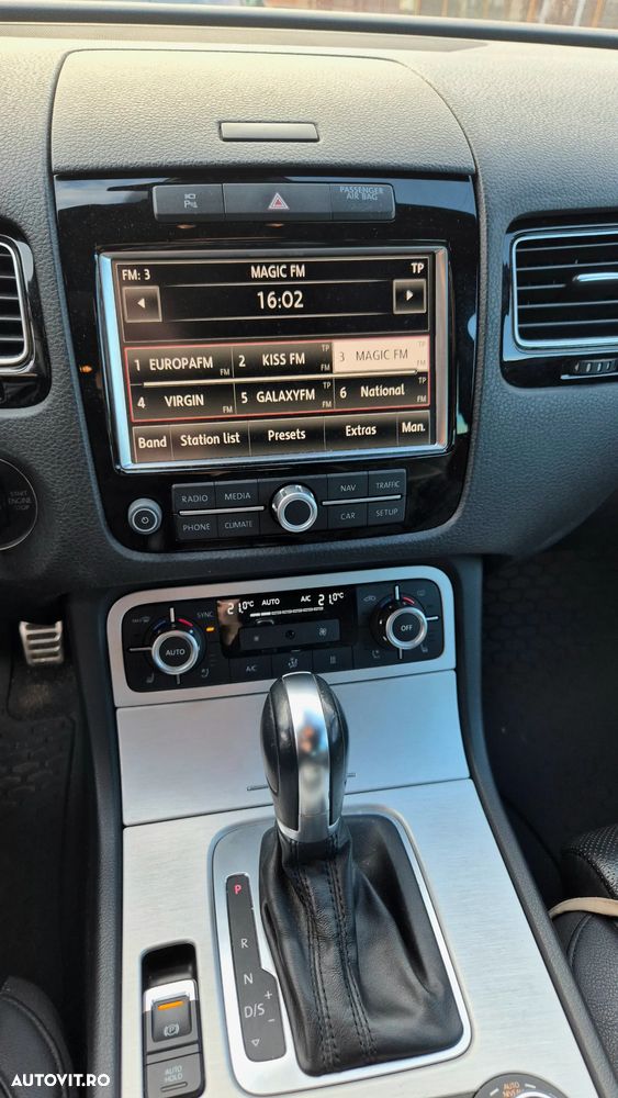 Volkswagen Touareg 3.0 V6 TDI Blue Motion DPF Automatik - 14