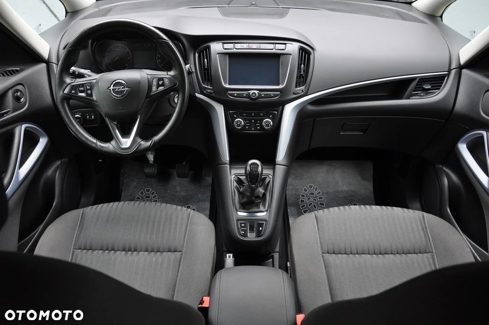 Opel Zafira 2.0 D (CDTI ecoFLEX) Start/Stop Innovation - 27