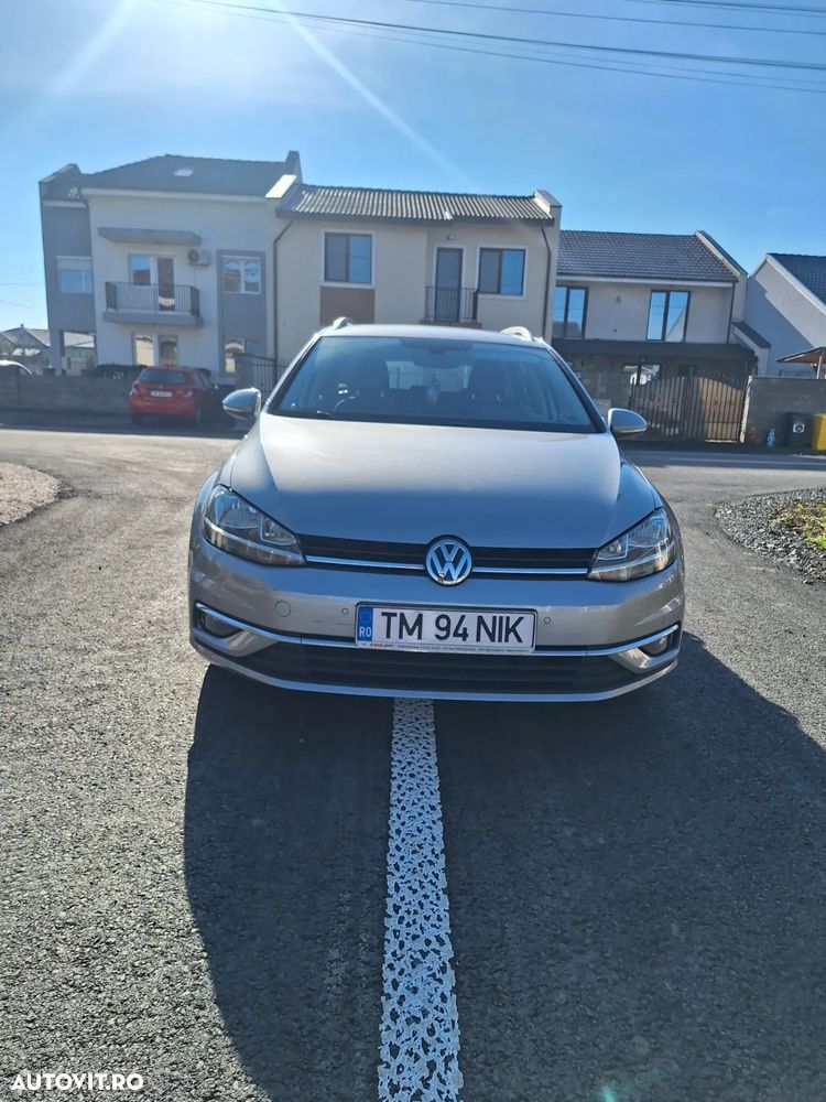 Volkswagen Golf 1.6 TDI Sound - 1