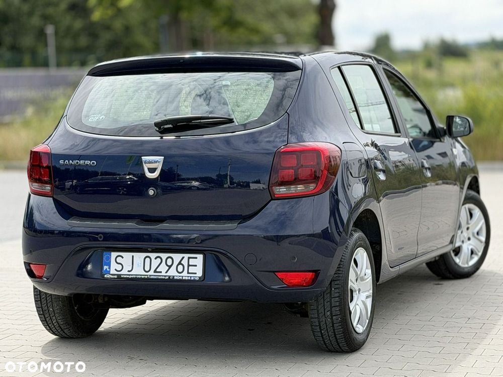 Dacia Sandero - 10
