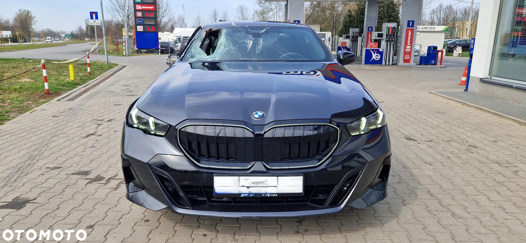 BMW Seria 5 520i mHEV M Sport - 2