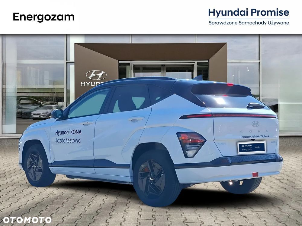 Hyundai Kona 65kWh Executive Plus - 3