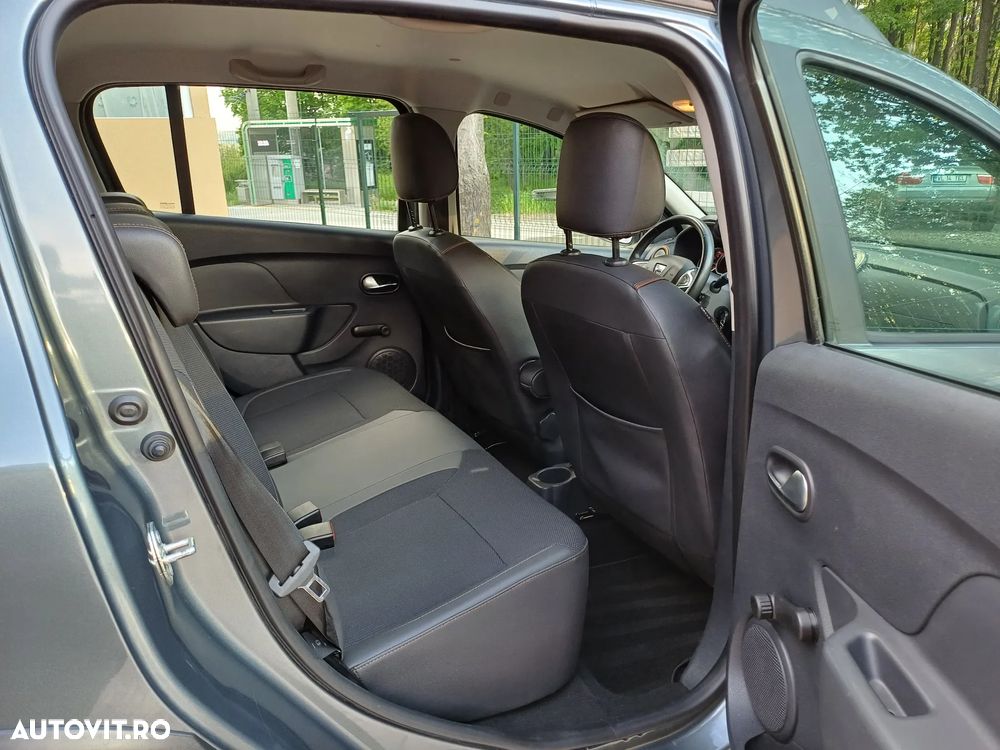 Dacia Sandero Stepway TCe 90 (S&S) Prestige - 8