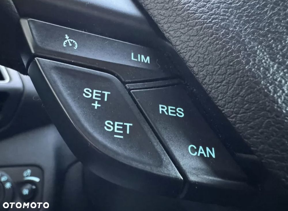 Ford C-MAX - 32