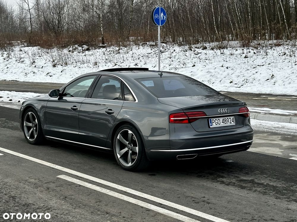 Audi A8 4.2 TDI DPF (clean diesel) quattro tiptronic - 5