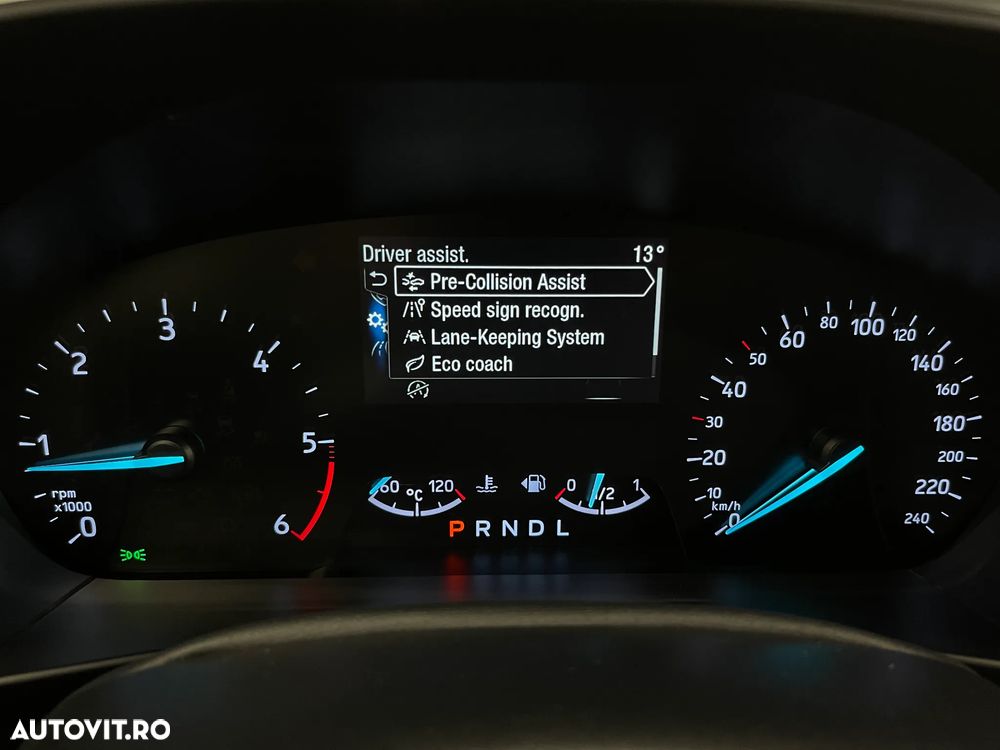 Ford Focus 1.5 EcoBlue Titanium - 19