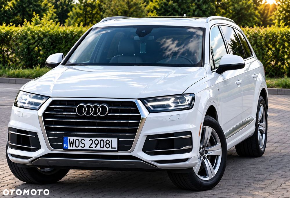 Audi Q7 - 1