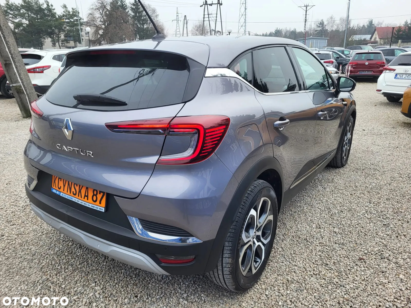 Renault Captur TCe Mild Hybrid 140 GPF EVOLUTION - 6