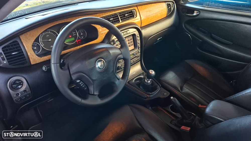 Jaguar X-Type 2.0 D Sport - 17