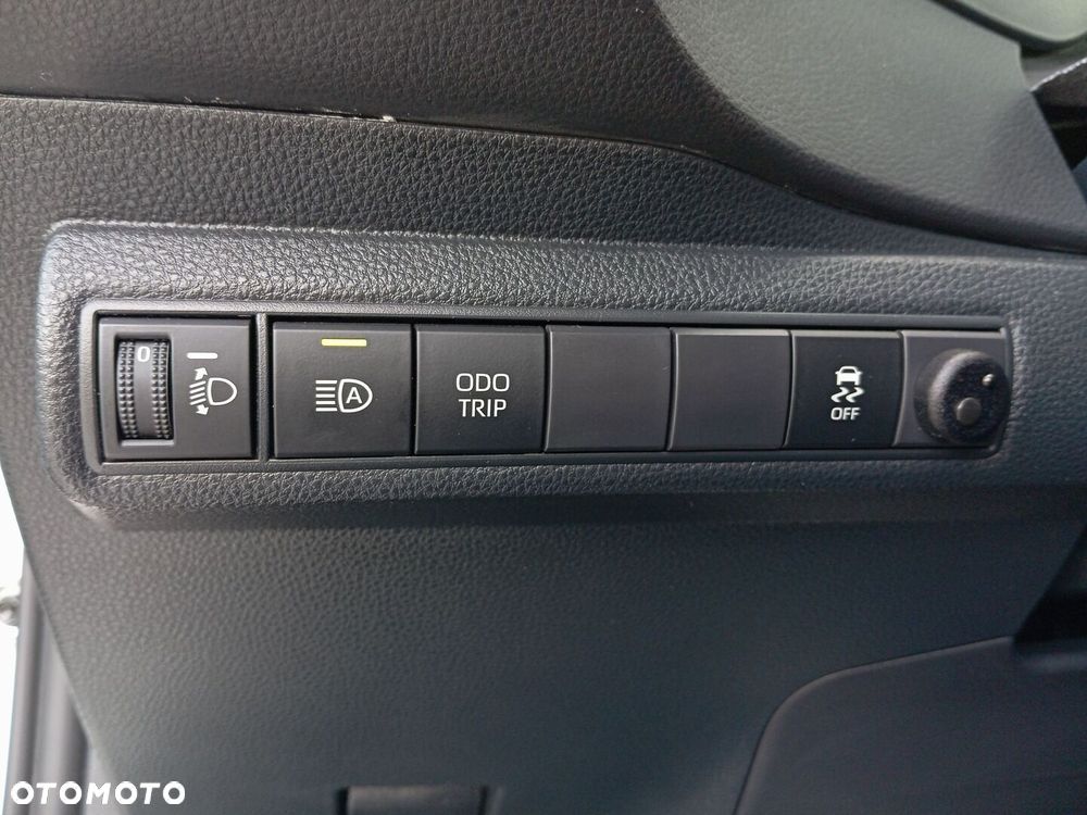 Toyota Corolla 1.8 Hybrid Comfort - 16
