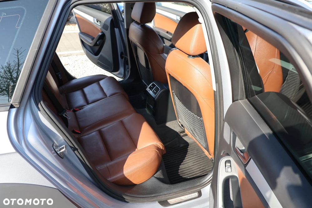 Audi A4 Allroad 2.0 TDI Quattro S tronic - 15