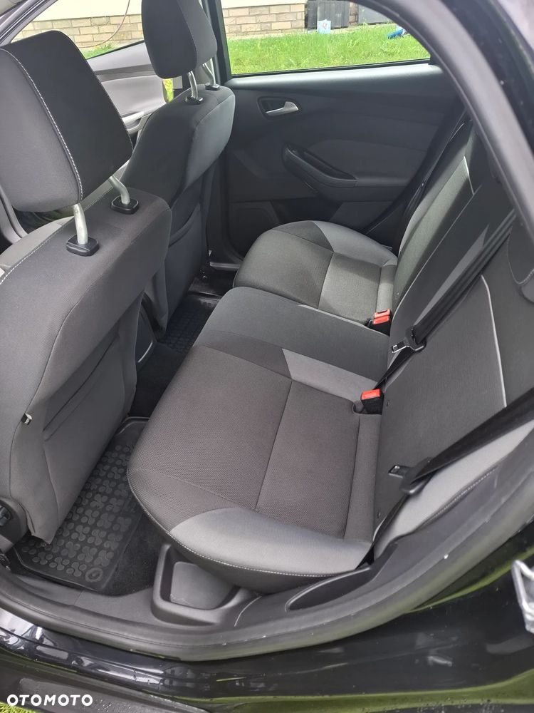 Ford Focus - 11