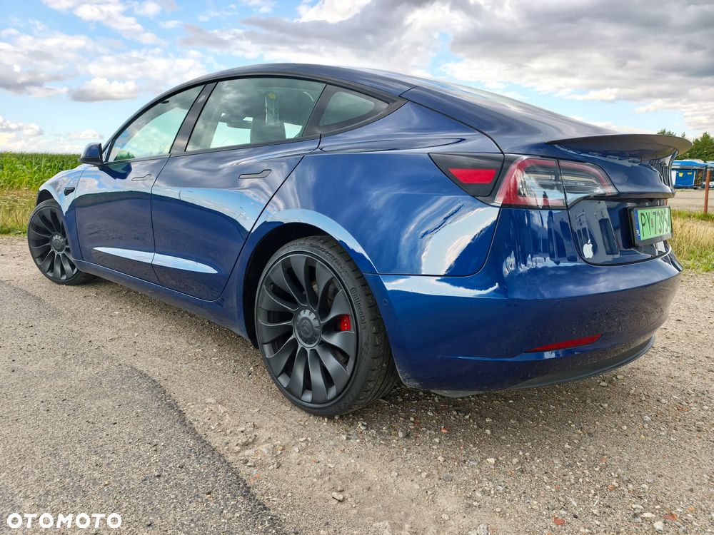 Tesla Model 3 - 2
