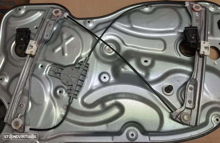 Kit reparação elevador vidros Kia Ceed 2006-2012  (modelo 3 Portas) NOVO - 1