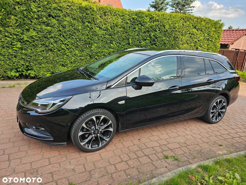 Opel Astra 1.6 D (CDTI) Start/Stop Sports Tourer Edition - 3