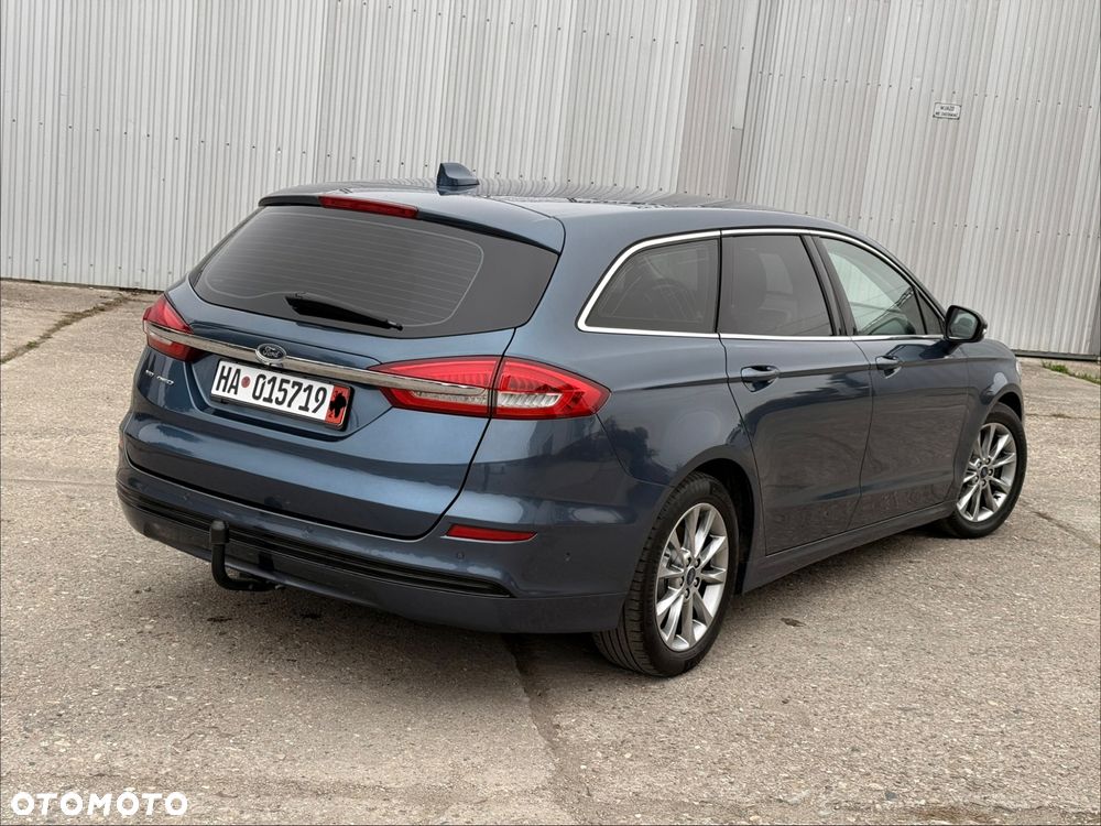 Ford Mondeo 2.0 EcoBlue Titanium - 32