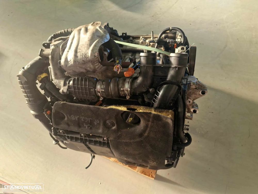 Motor Peugeot 208 1.6 HDI 2015, de 120cv, ref BH01 - 4