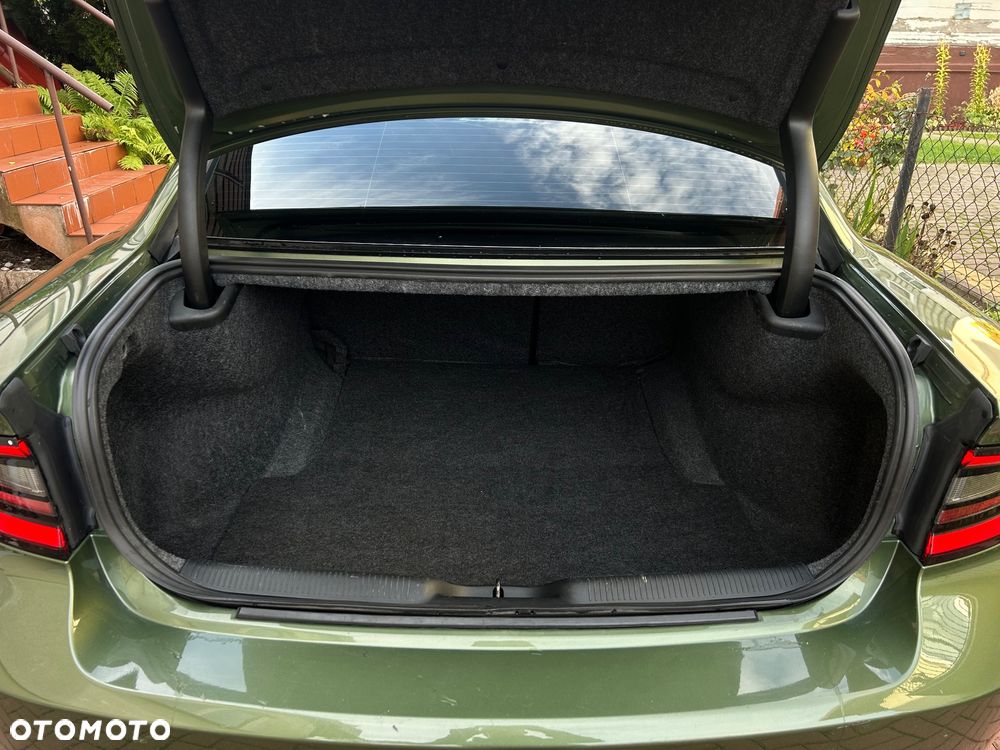 Dodge Charger 3.6 GT - 13