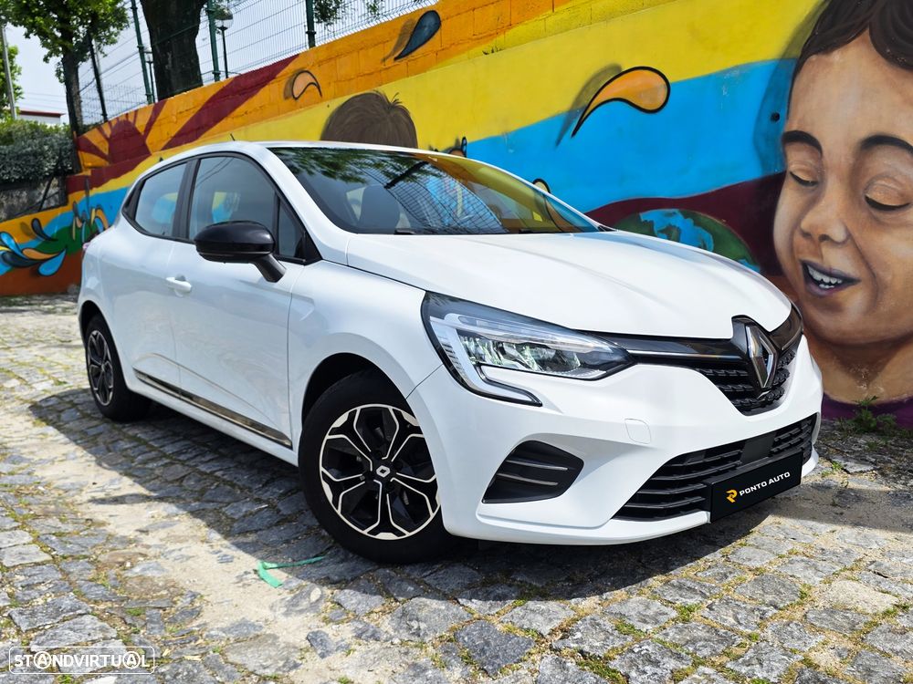 Renault Clio - 1