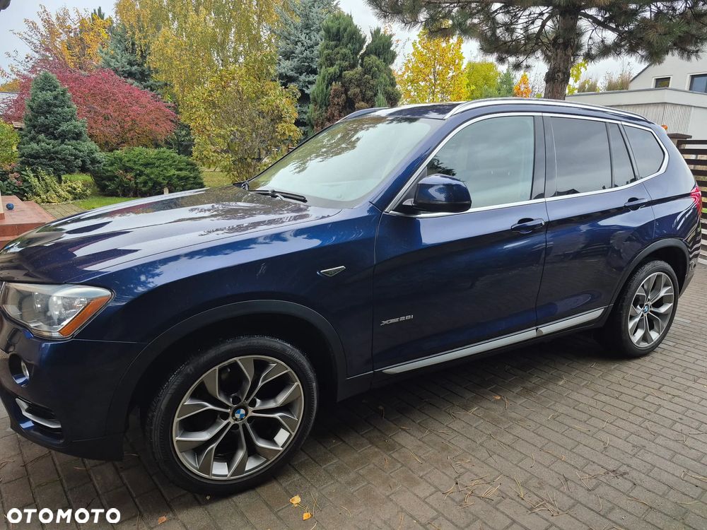 BMW X3 28i xDrive - 4