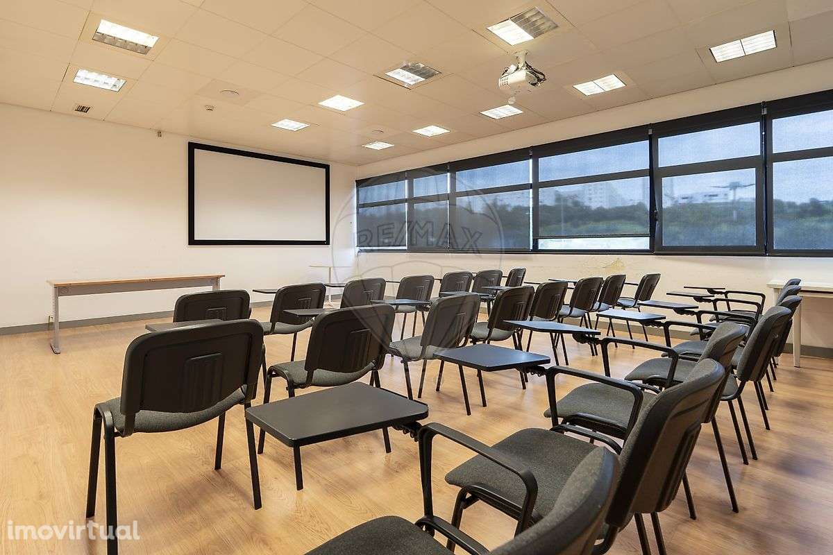 Escritório  para arrendamento - Grande imagem: 3/11