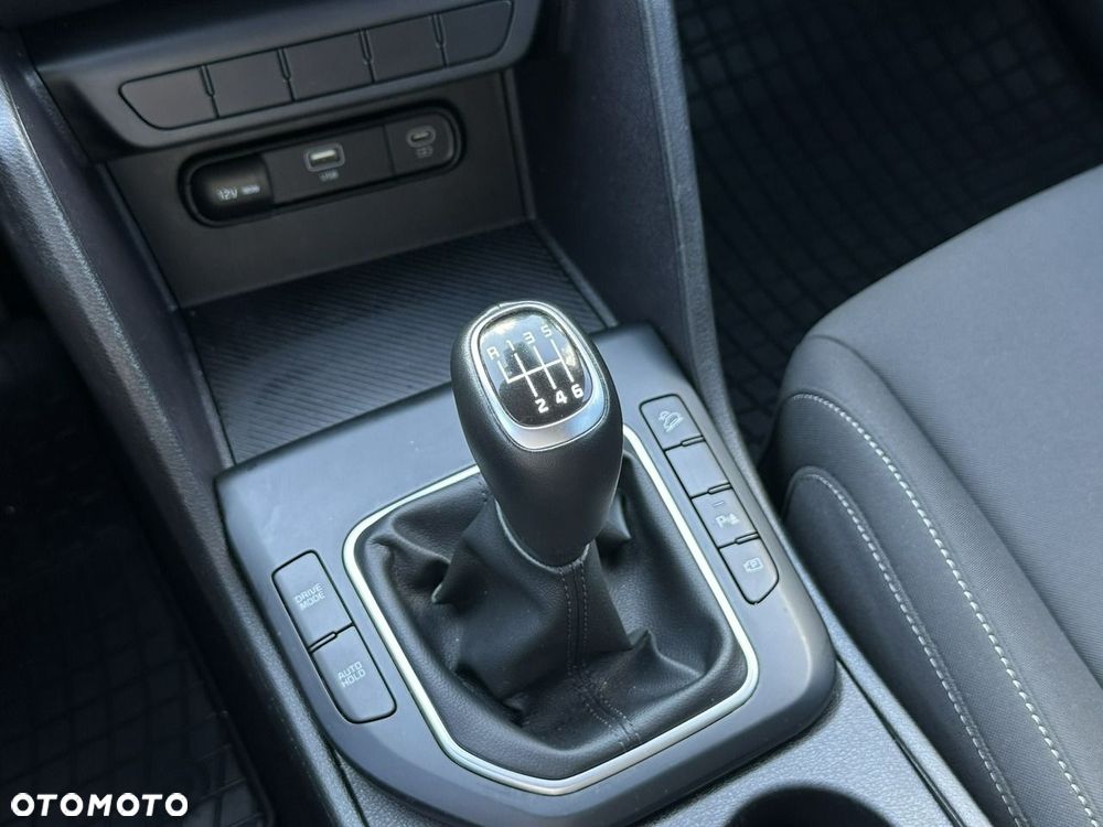 Kia Sportage - 25