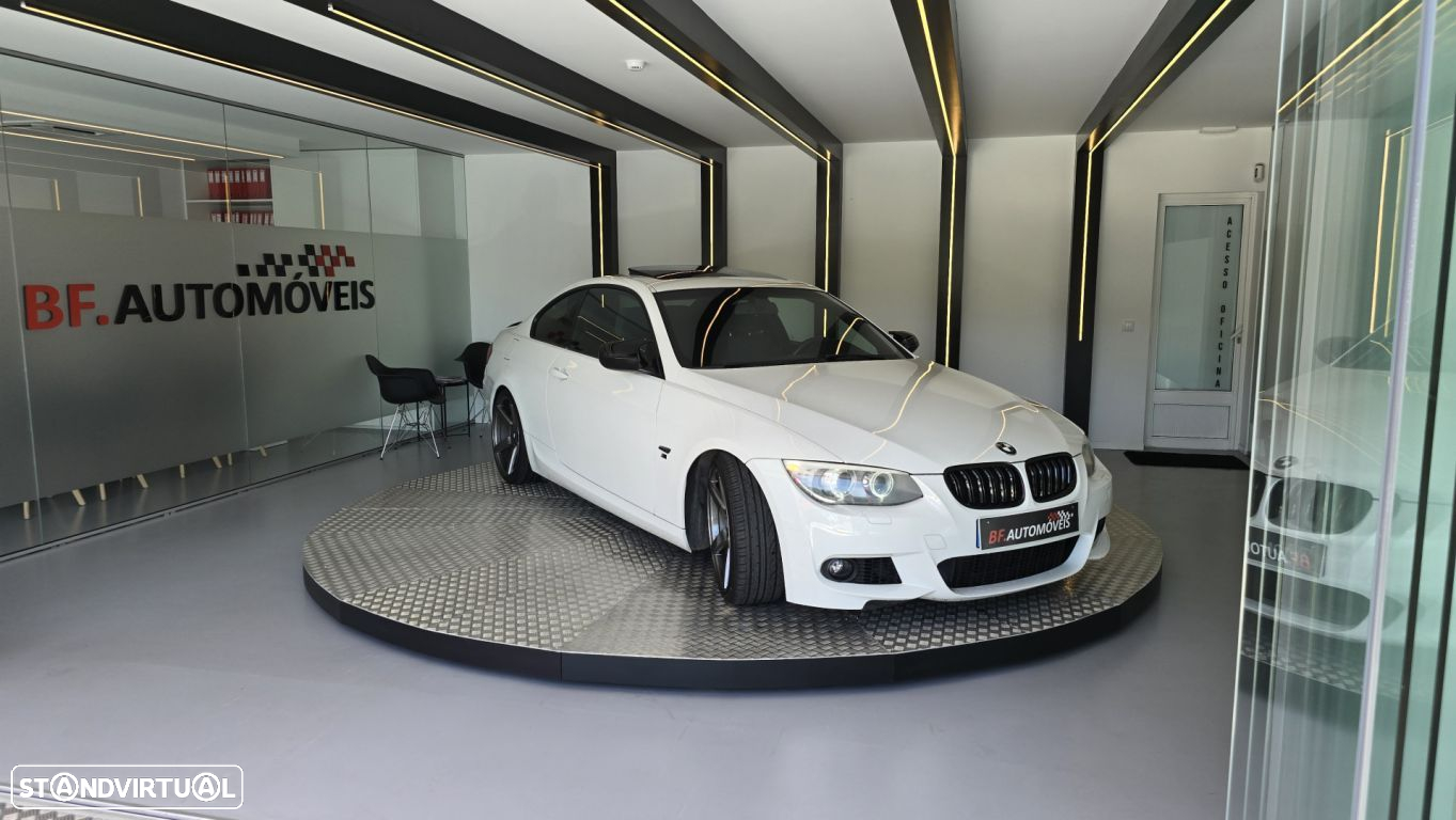 BMW 335 i Auto - 9