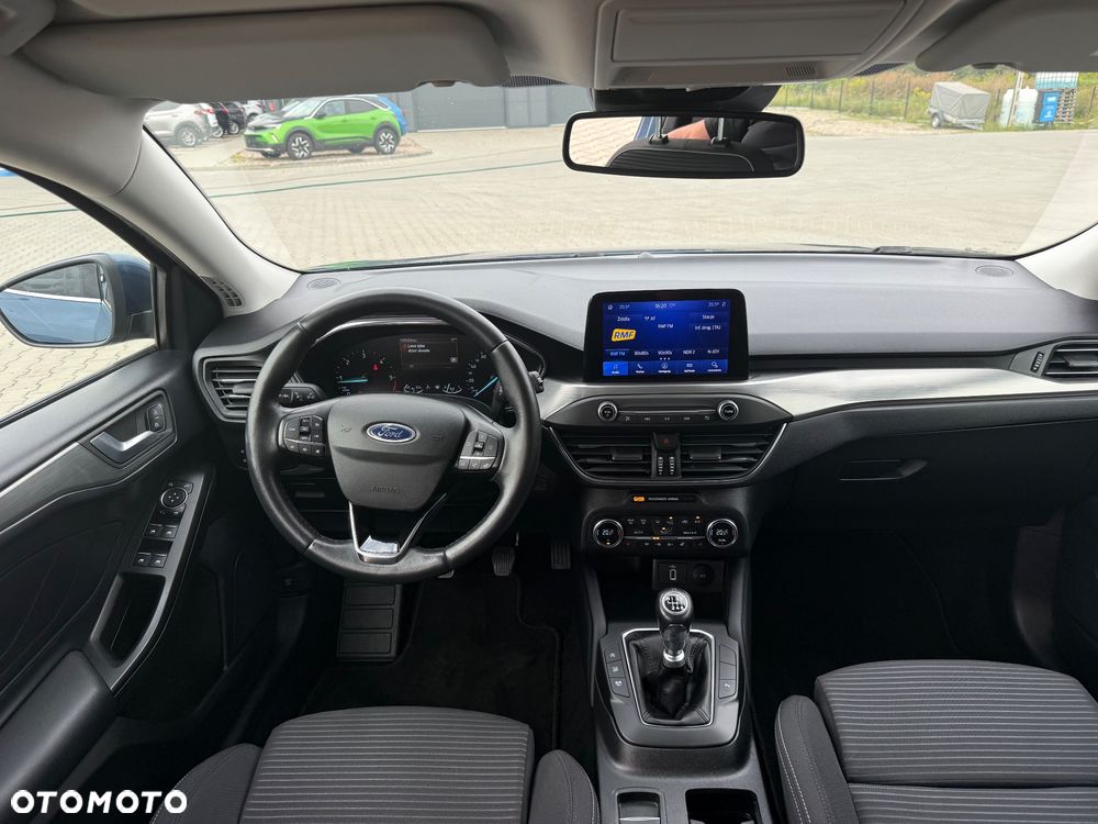 Ford Focus 1.5 EcoBlue STart-Stopp-System TITANIUM X - 18