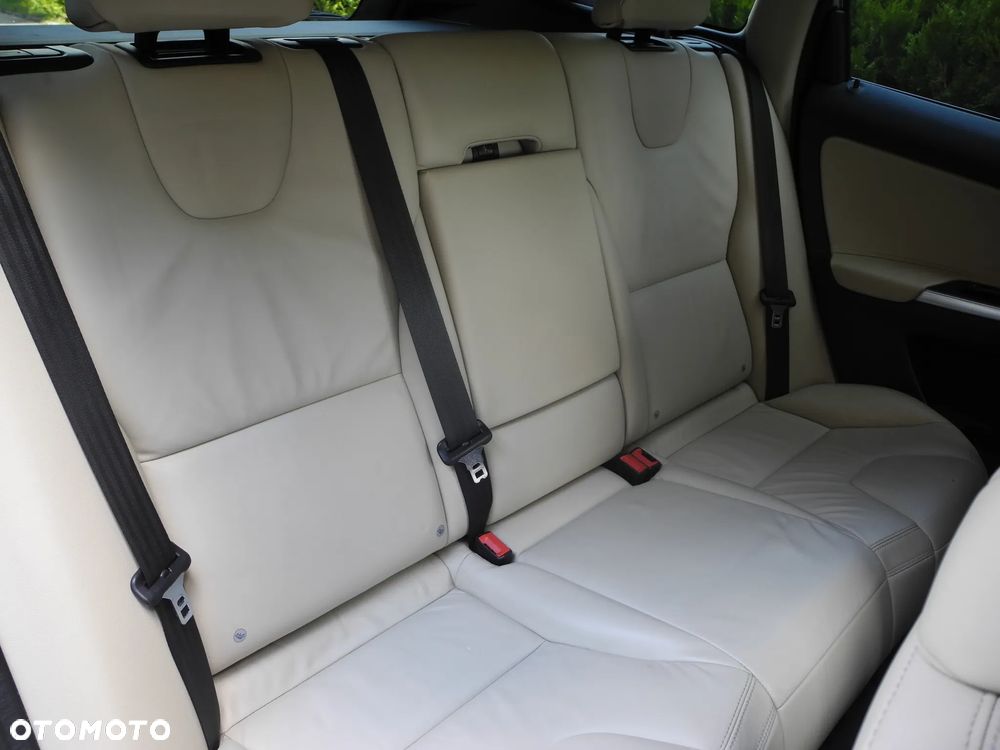 Volvo XC 60 - 17