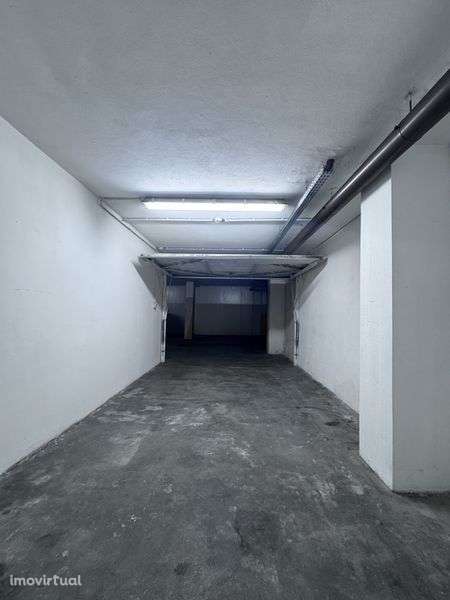 Garagem 16,5m2 - V.N. de Famalicão - 19,500€ - Grande imagem: 3/7