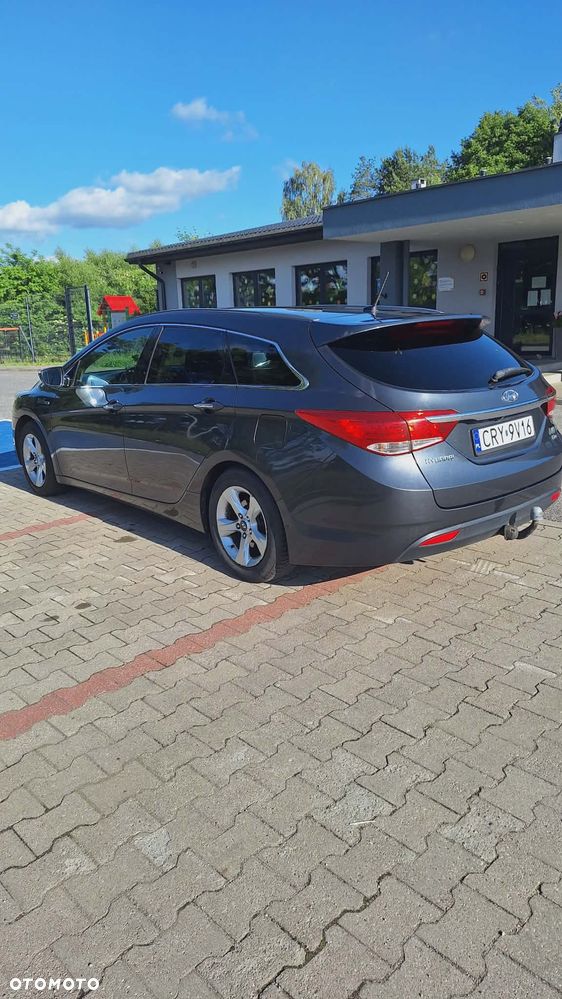 Hyundai i40 1.7 CRDi Comfort + - 7
