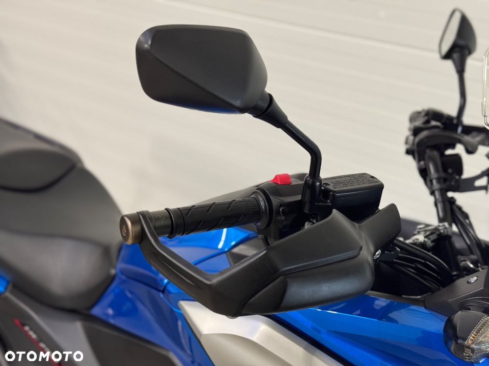Honda NC - 12