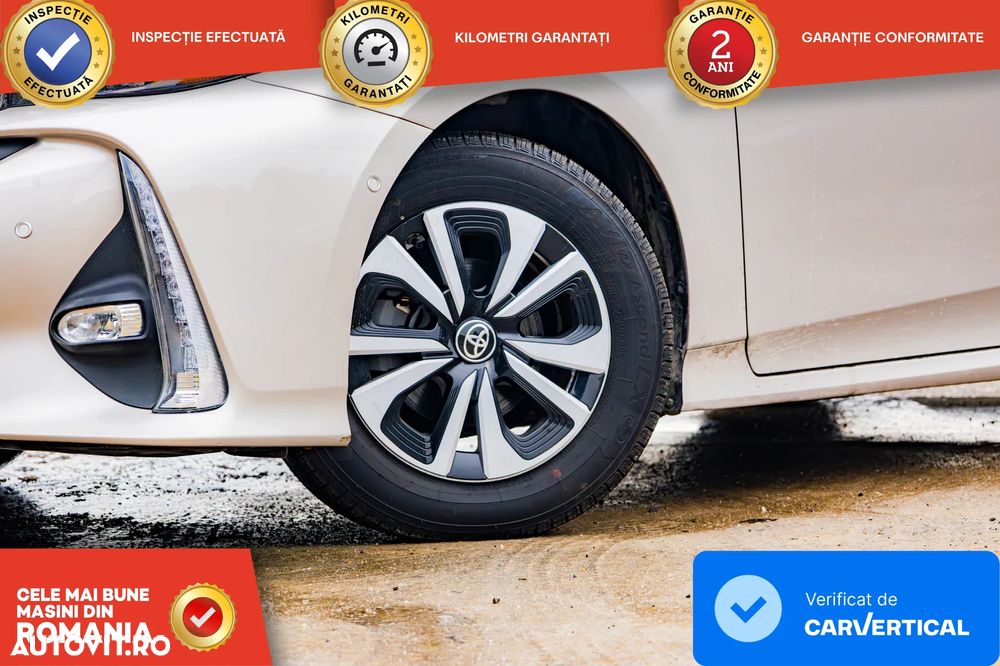 Toyota Prius 1.8 HSD Exclusive Plus - 5