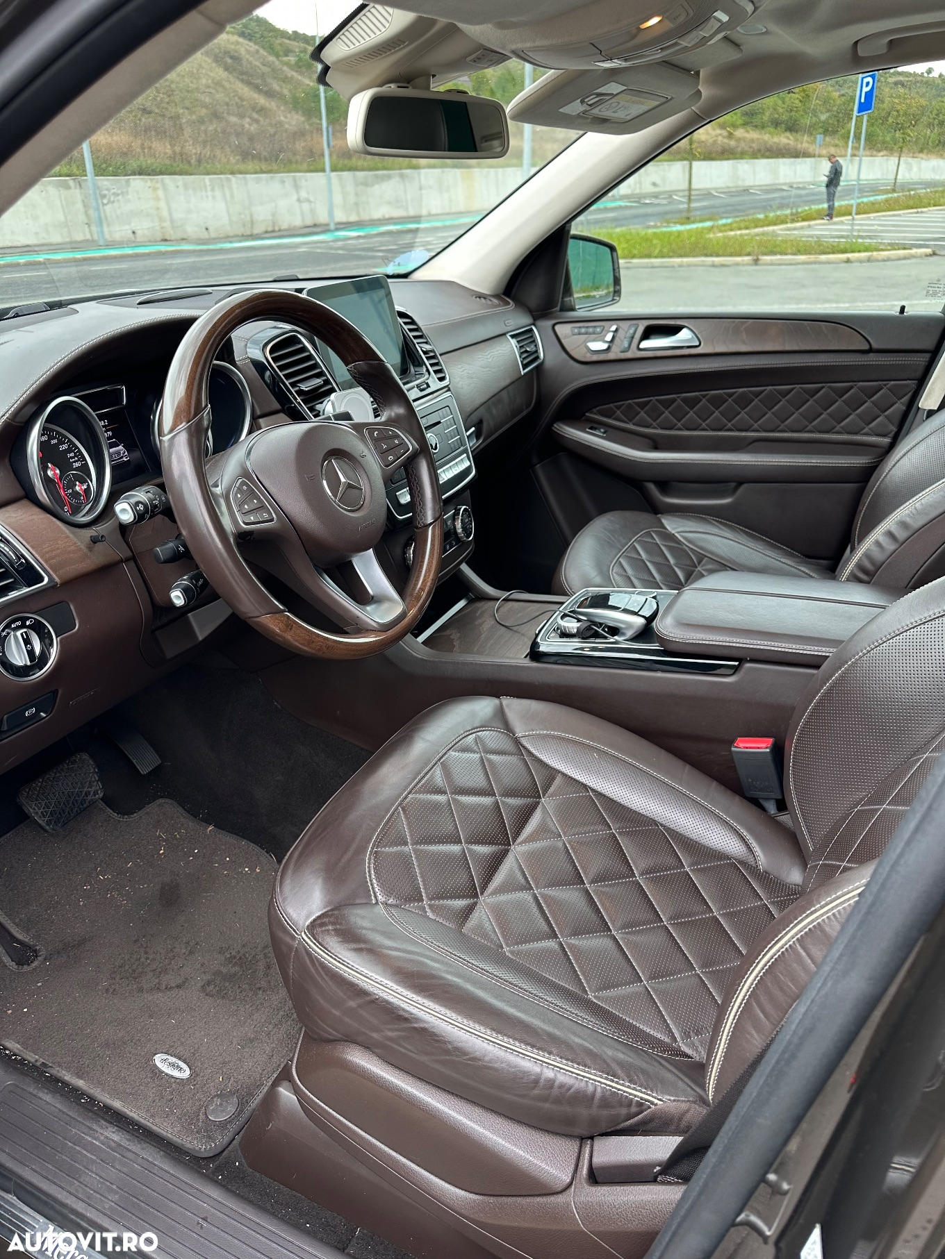 Mercedes-Benz GLE 350 d 4MATIC - 17