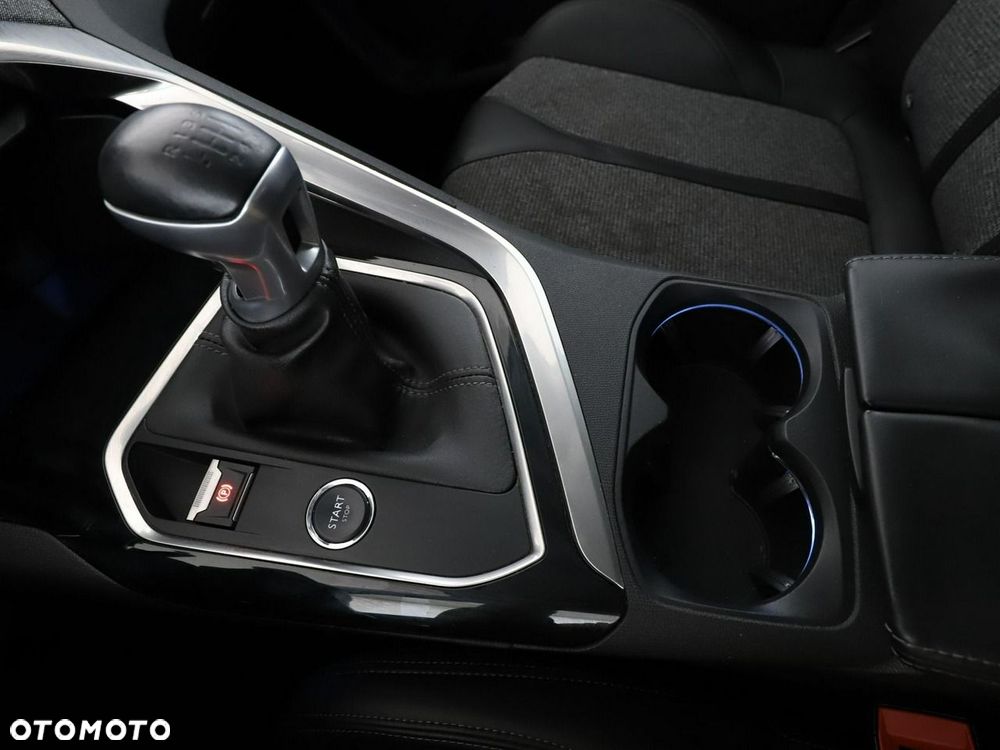 Peugeot 3008 1.2 PureTech Allure - 30