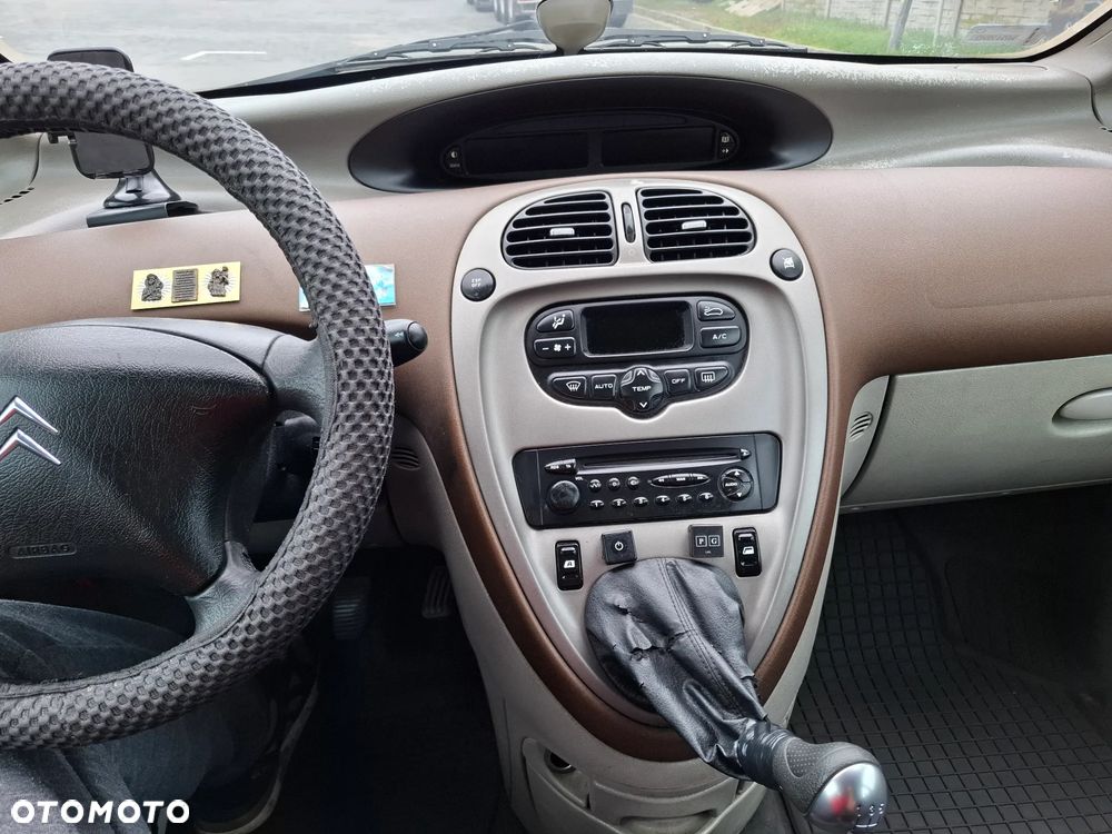 Citroën Xsara Picasso 1.8i 16V Exclusive - 12