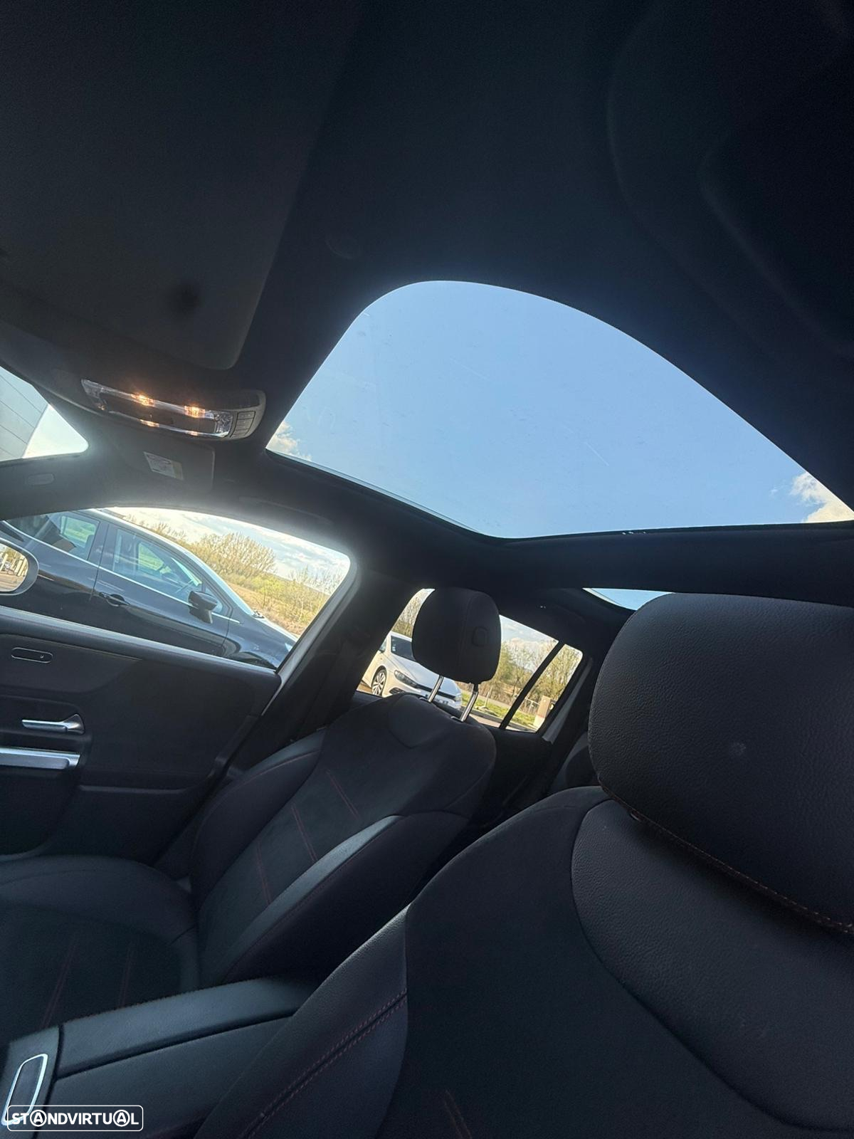 Mercedes-Benz GLB 220 d 4Matic 8G-DCT AMG Line - 23
