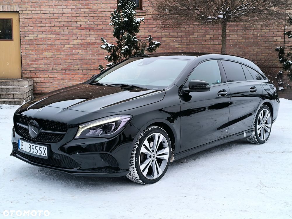 Mercedes-Benz CLA 220 4-Matic - 1