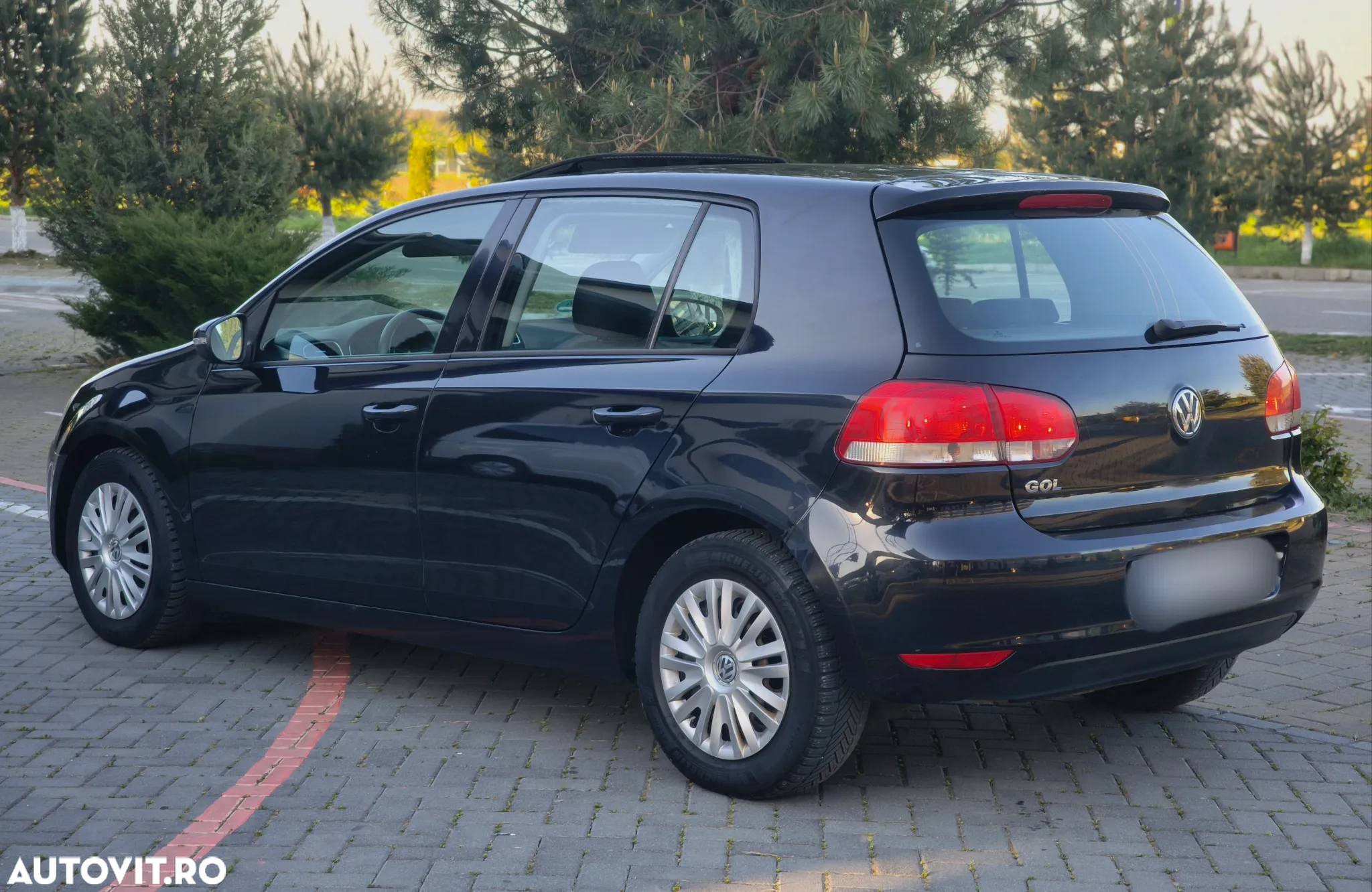 Volkswagen Golf - 3
