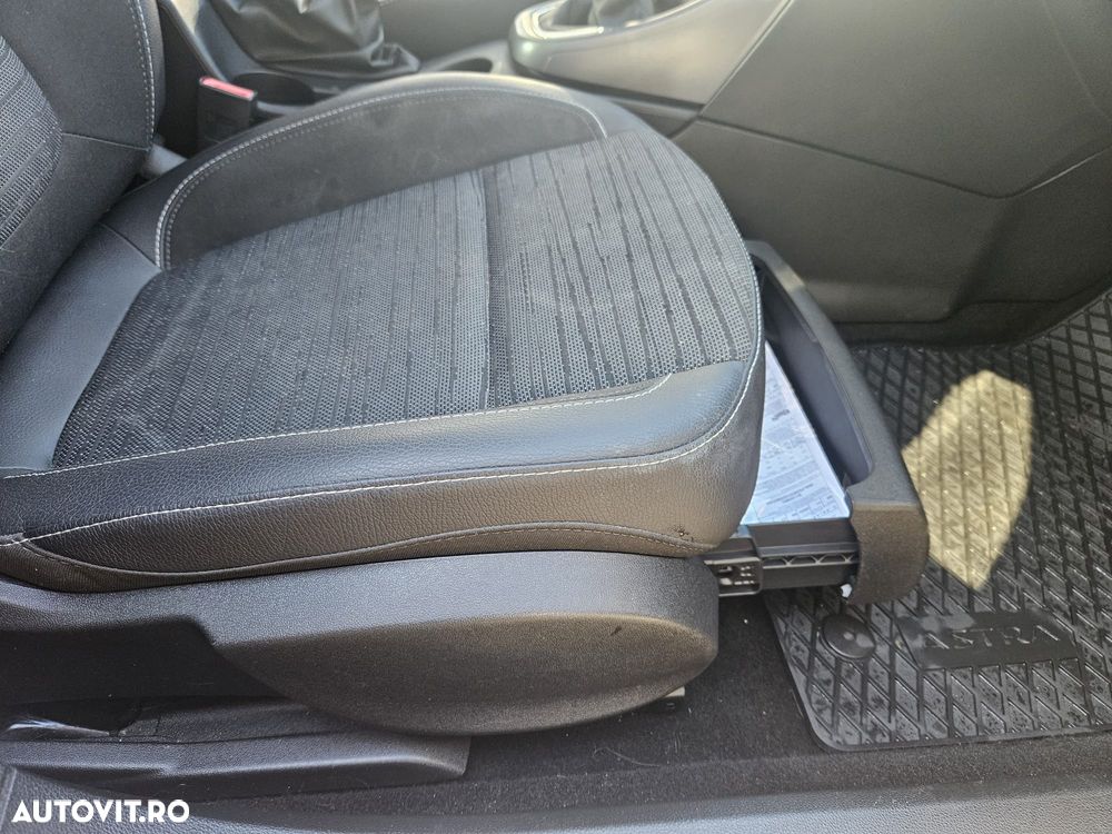 Opel Astra 1.6 TWINPORT ECOTEC Enjoy - 12