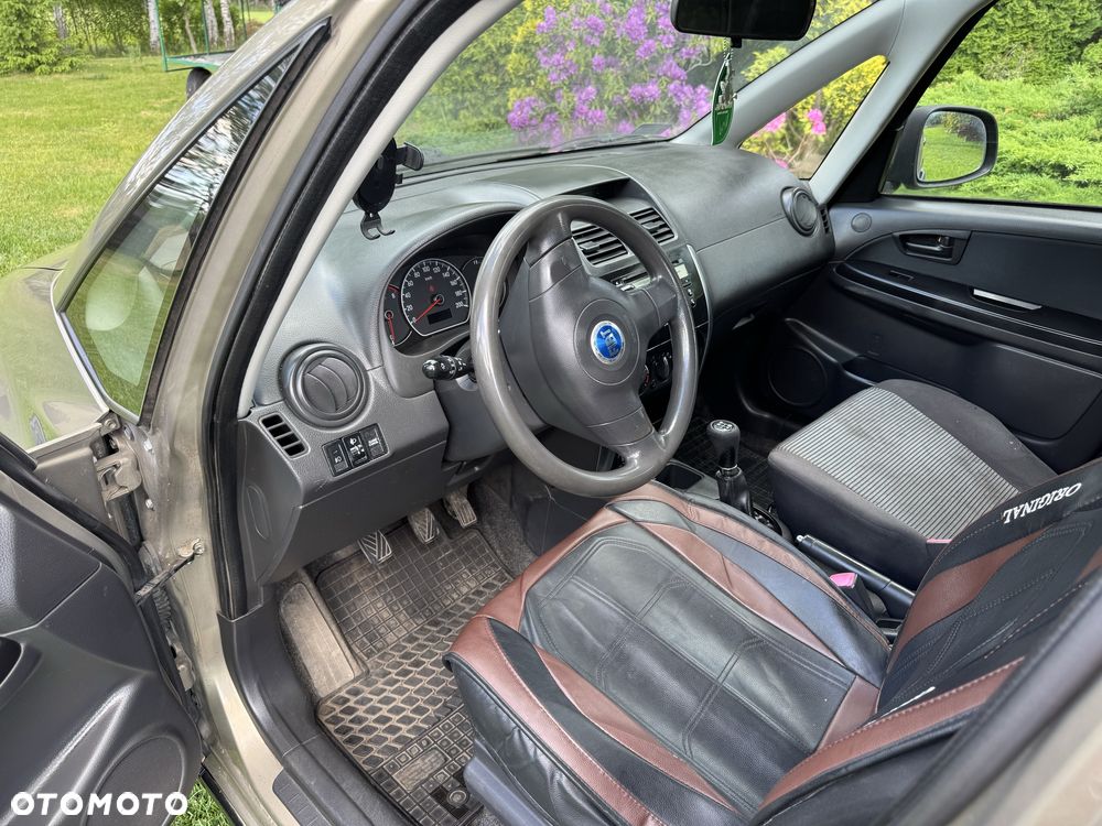Fiat Sedici - 7