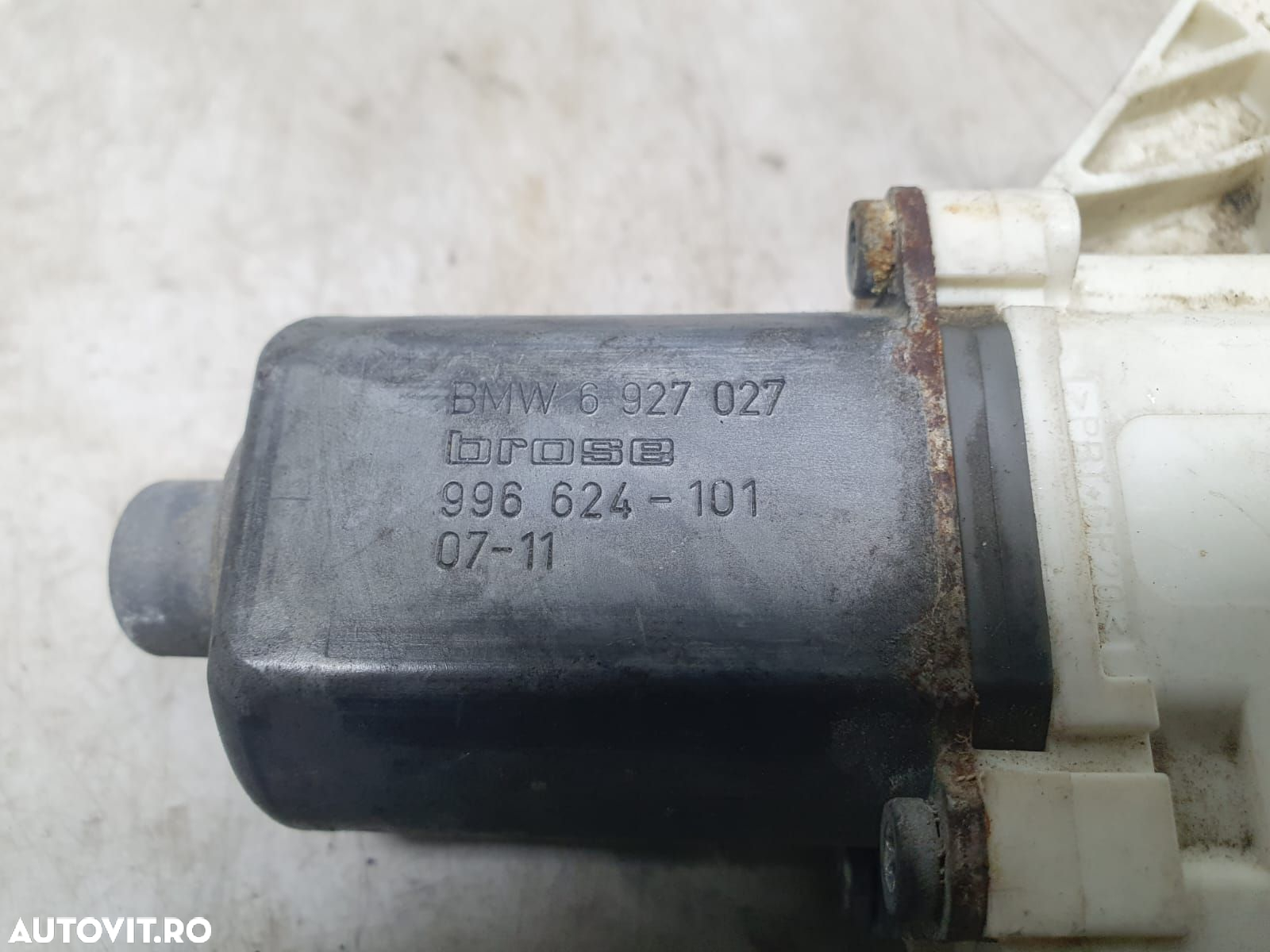 Motoras macara stanga fata 6927027 BMW Seria 3 E90 [2004 - 2010] - 3