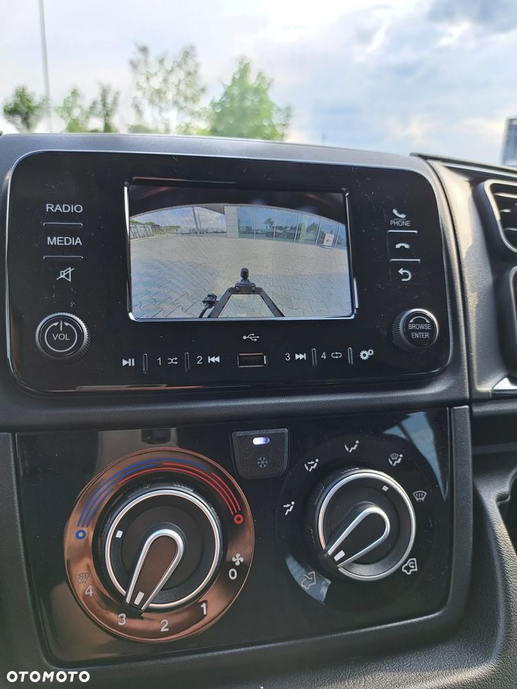Fiat Ducato Doka FABRYCZNA ZABUDOWA Dostępny od RĘKI!!! - 34