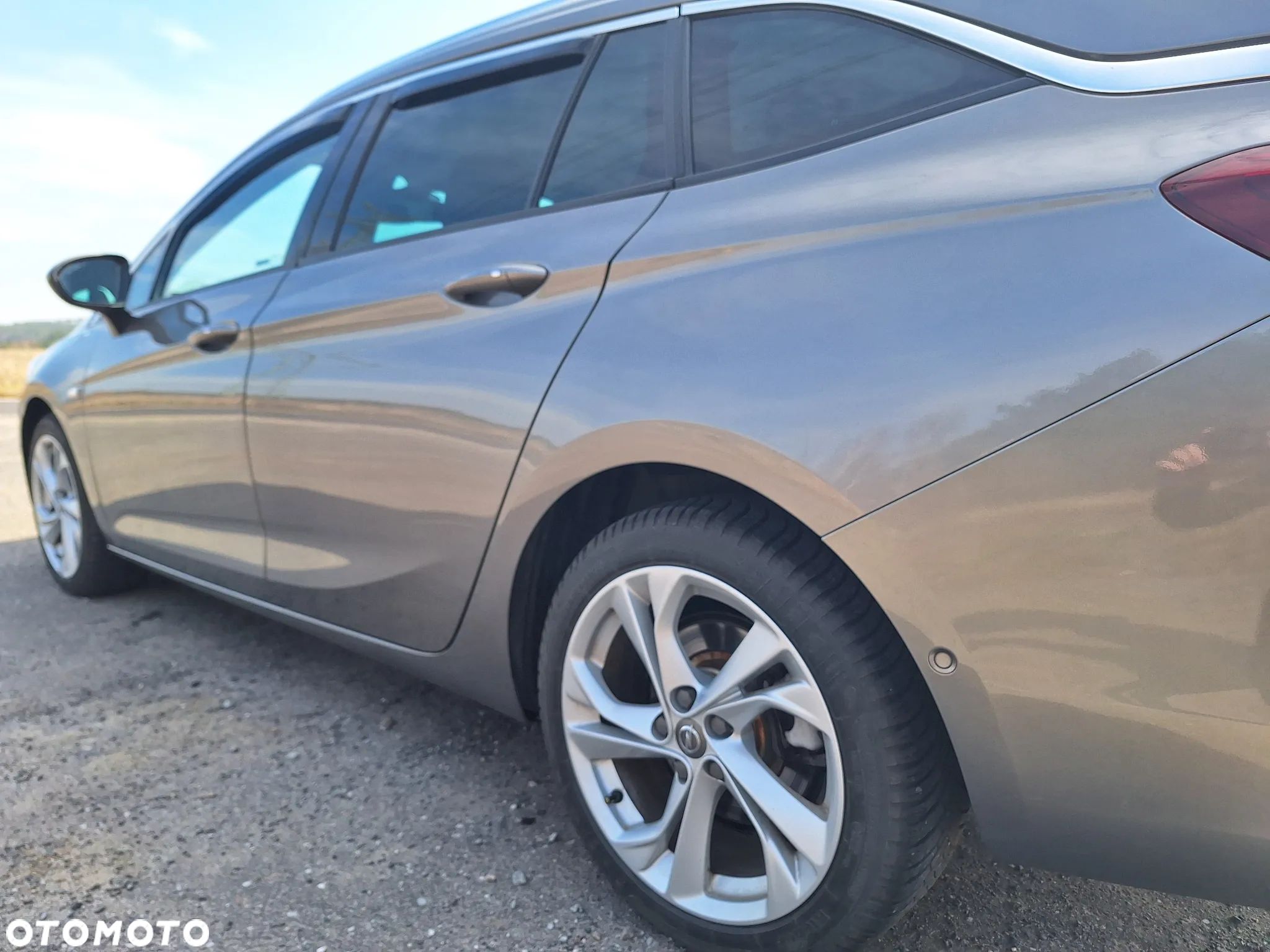 Opel Astra - 1