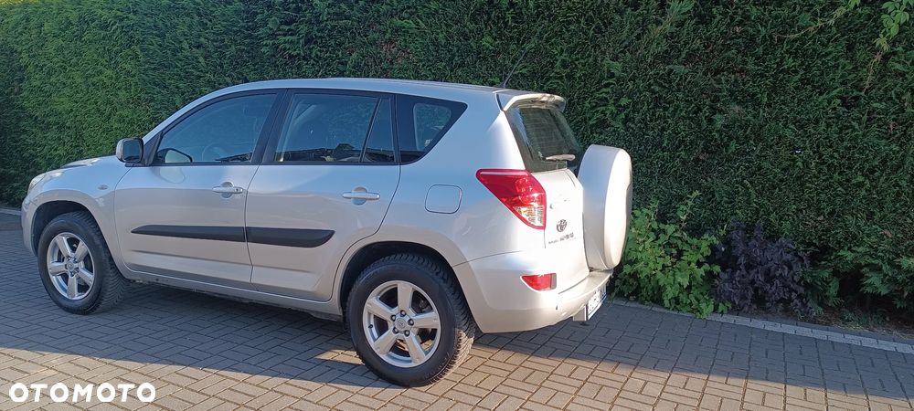 Toyota RAV4 2.0 VVT-i Sol - 7