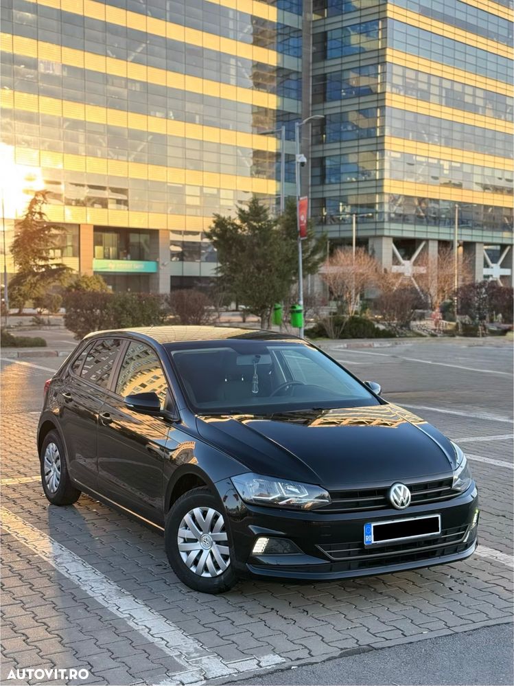Volkswagen Polo - 1